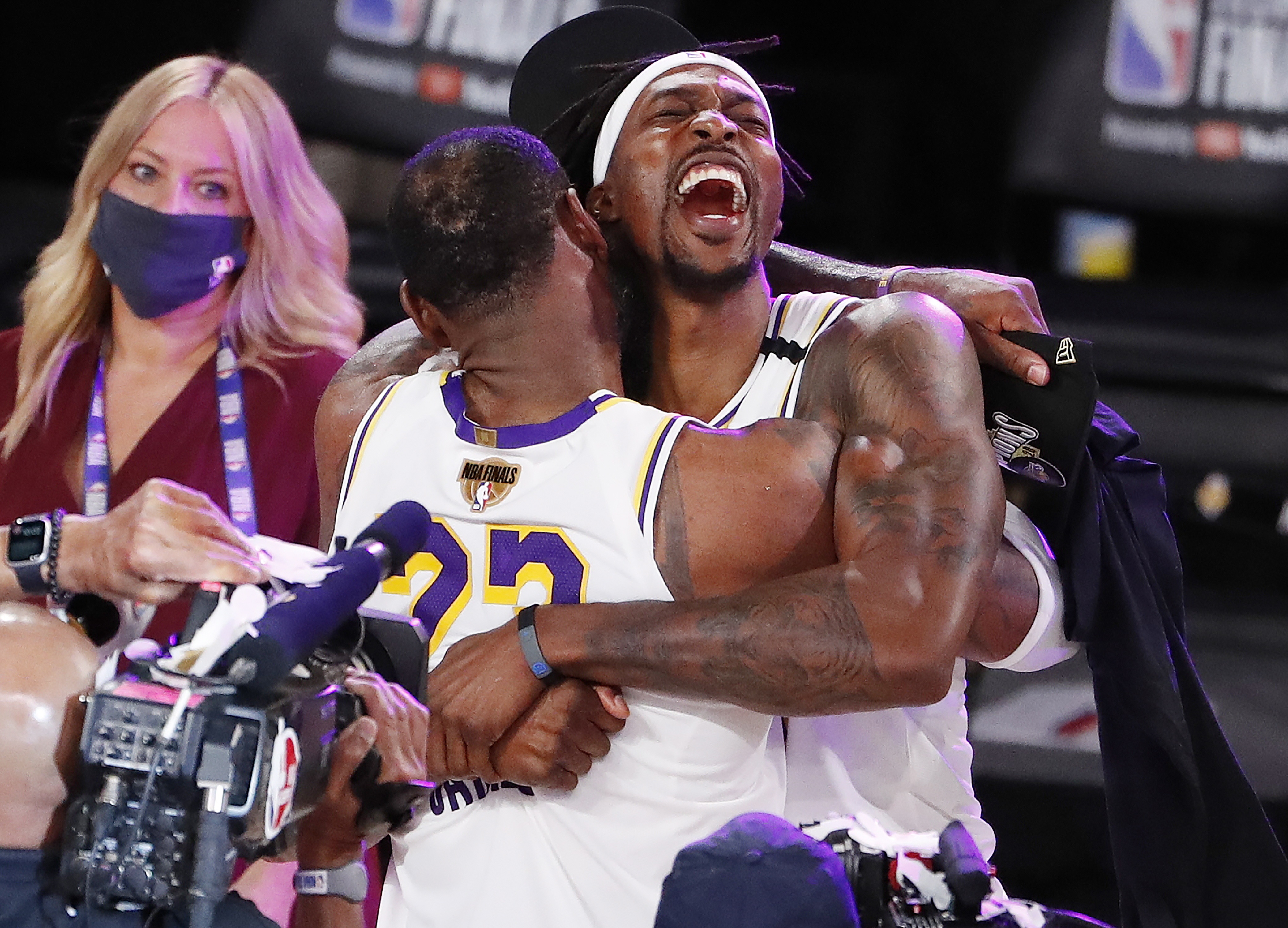 2026世界杯投注登录入口-夸梅：霍华德不如大方承认是同性恋 NBA会让你再次搭档老詹并夺冠